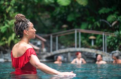 Costa Rica: Tortuguero, La Fortuna & Rio Celeste - 8 Days