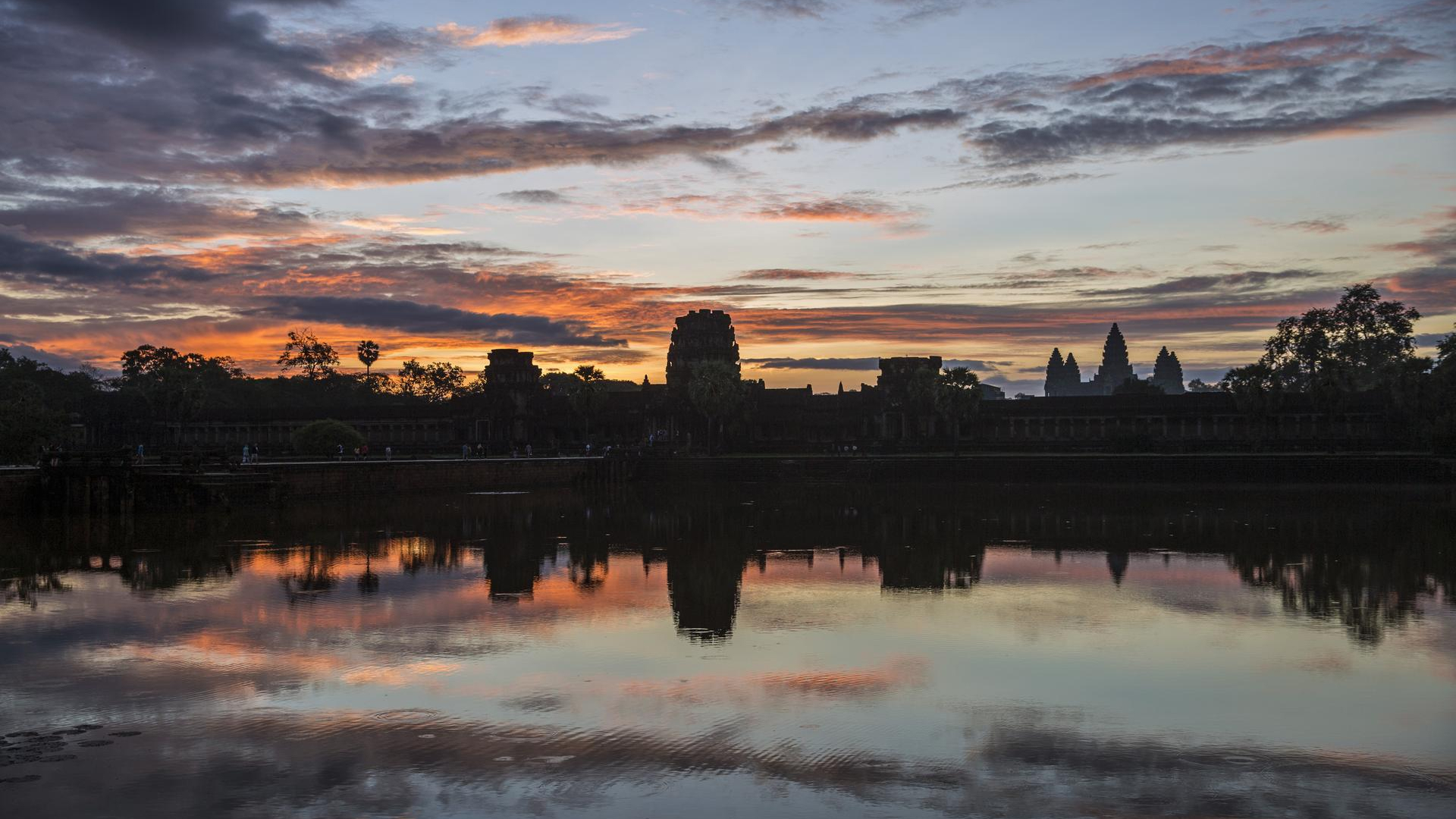 Southeast Asia: Bangkok, Laos & The Cardamom Mountains - 21 Days