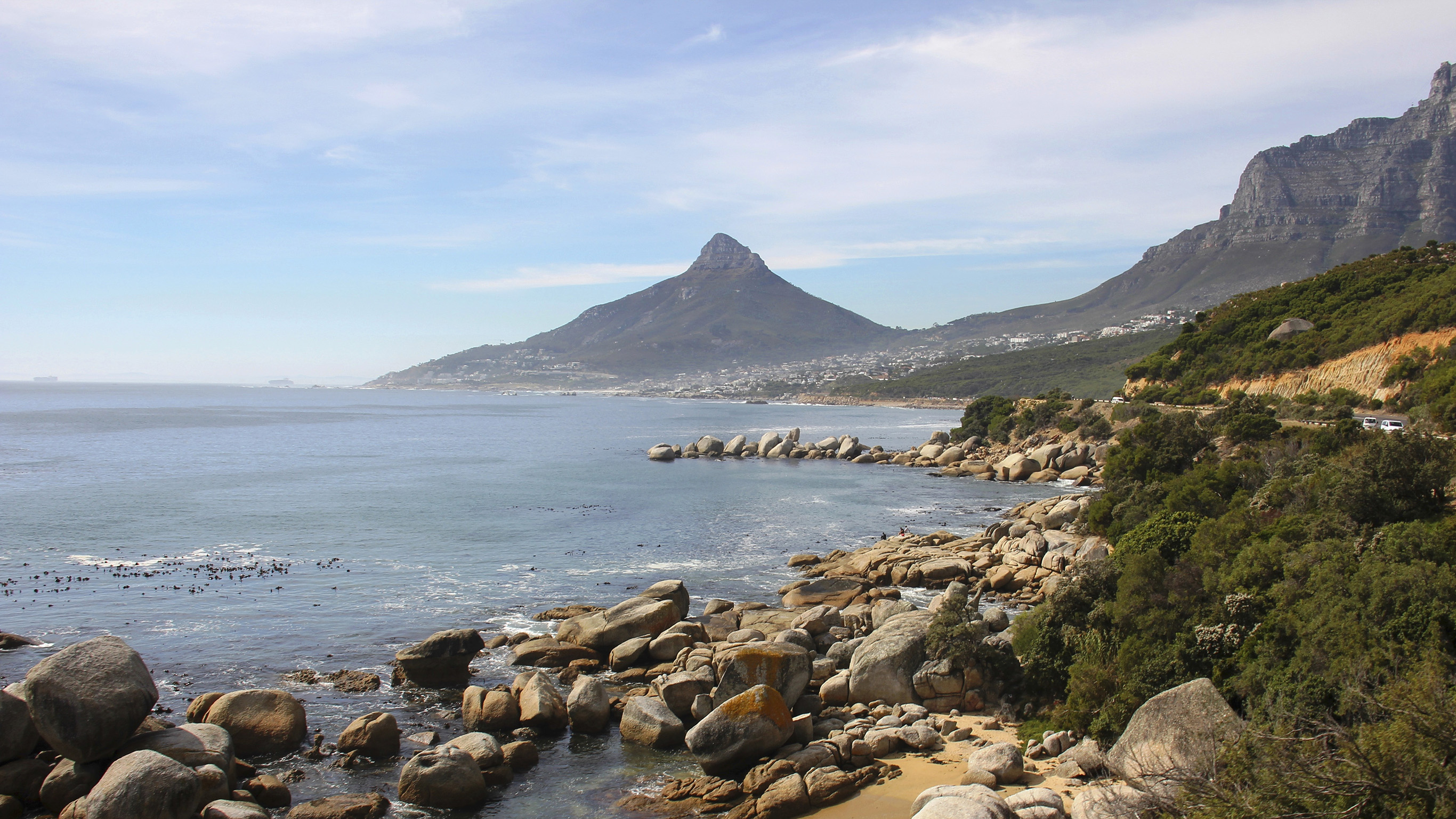 Southern Africa: Kruger, Victoria Falls & Zimbabwe National Parks - 17 Days