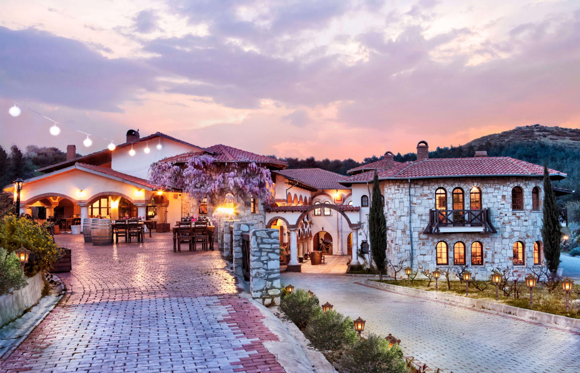Turkey: Iconic Istanbul, Aegean Coast to Cappadocia - 11 Days