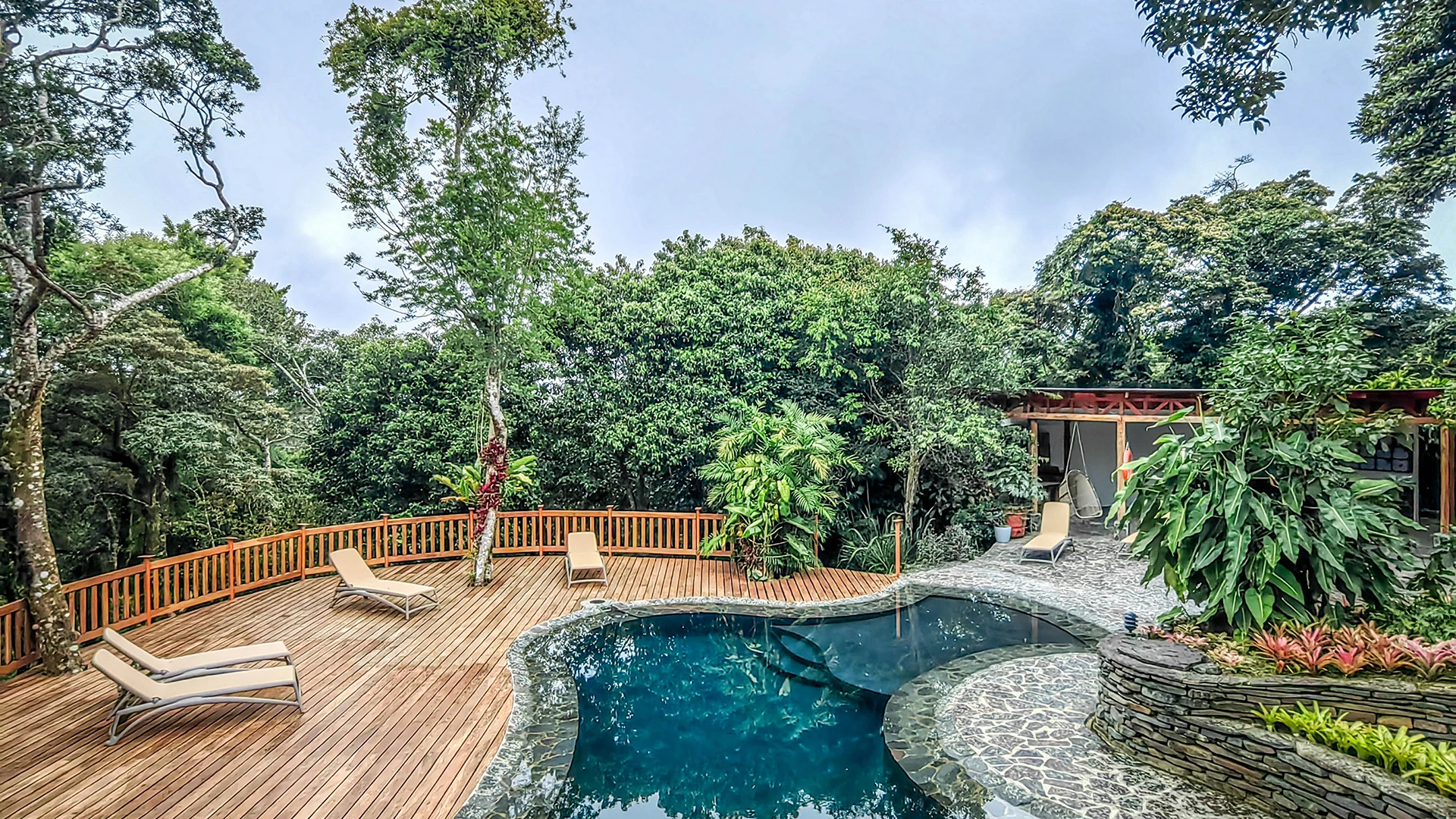 Signature: Costa Rica's Monteverde, Arenal & Guanacaste - 9 Days