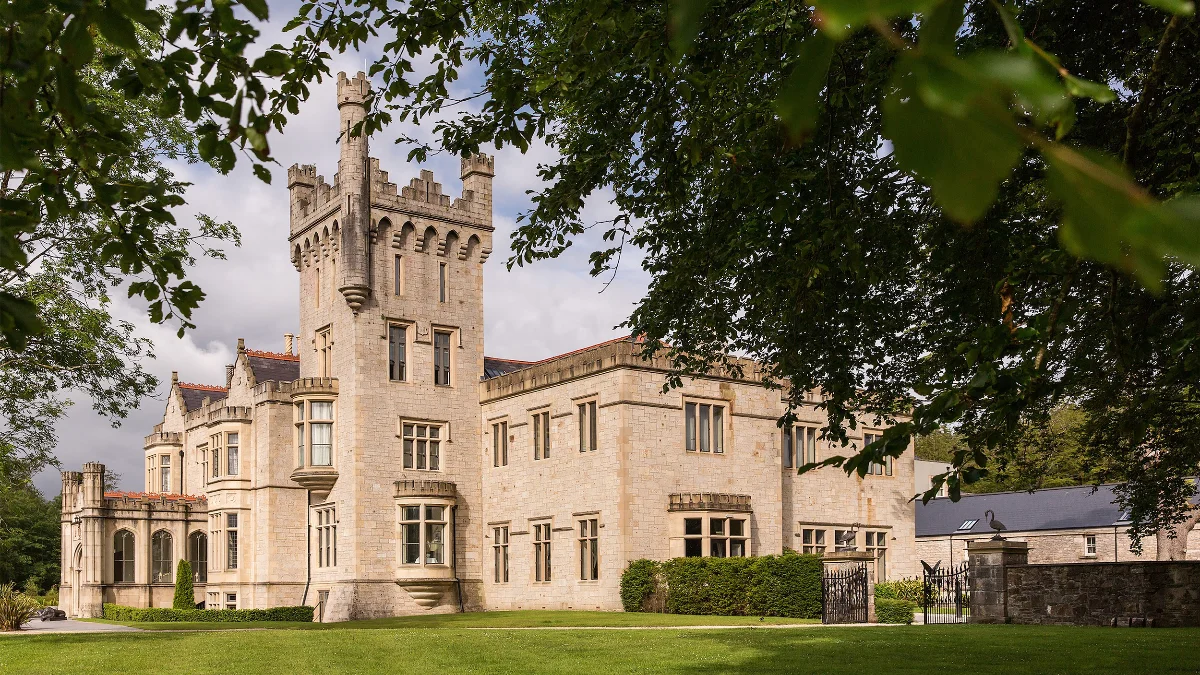 Signature: Ireland's Legendary Landscapes & Cities - 16 Days