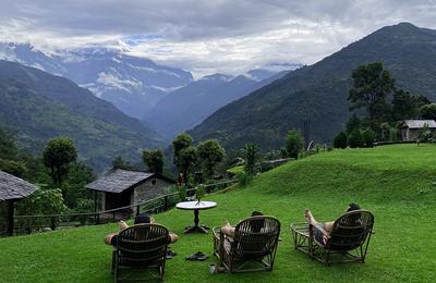 Nepal: Annapurna Hiking & Chitwan National Park - 9 Days