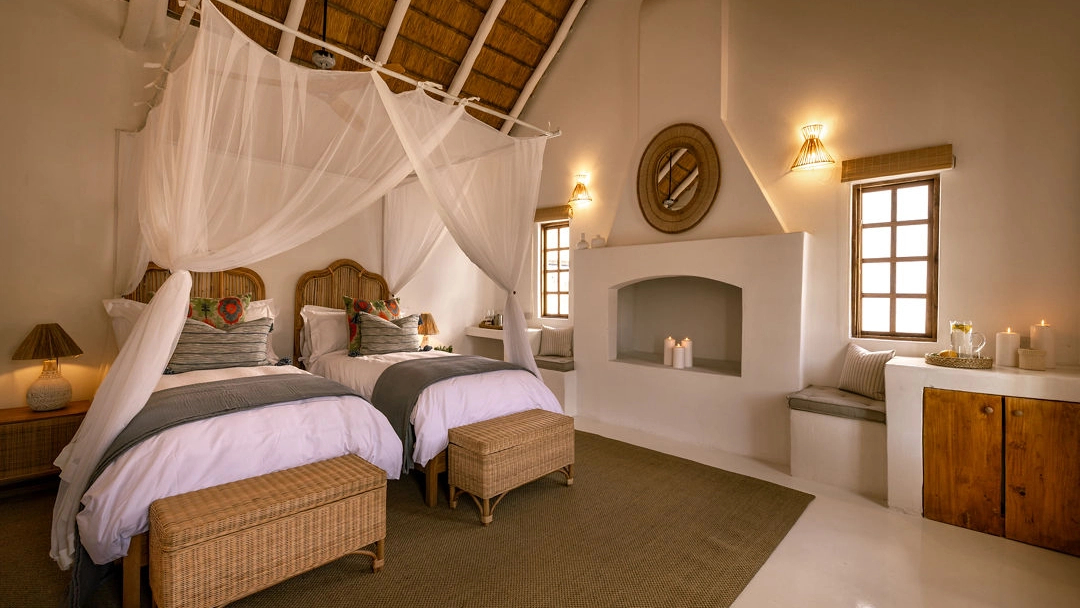 Signature: Zimbabwe & Botswana, Wild by Nature - 12 Days