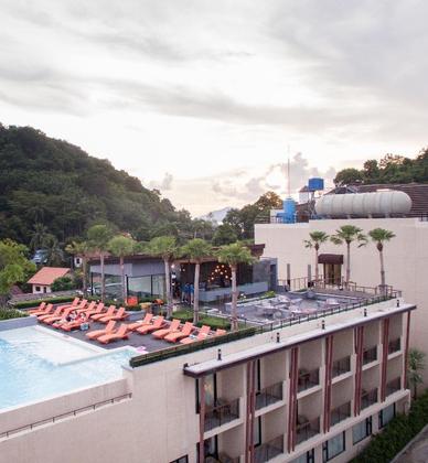 Bandara Phuket Beach Resort